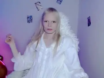 Chaturbate Watch Live Sex Cams of emily_nyaffe