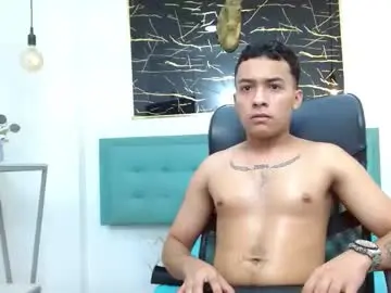 Chaturbate Free Porn Cam of marcuslux_