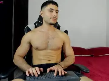 Chaturbate Live Porn of bryan_oficials