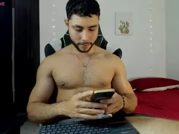 Chaturbate Watch Live Sex Cams of bryan_oficials