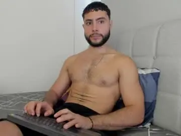 Chaturbate Free Live Porn of bryan_oficials