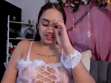 Chaturbate Watch Live Sex Cams of carolinefyre