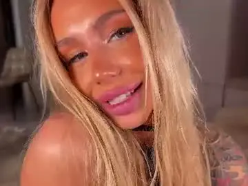 Chaturbate Adult Video Chat of creambaby1