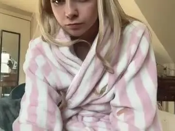 Chaturbate Sex Cam of emmangel