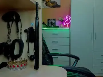 Chaturbate Live Porn of mistress_kristi