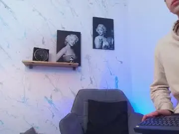 Chaturbate Free Porn Cam of mykelcano