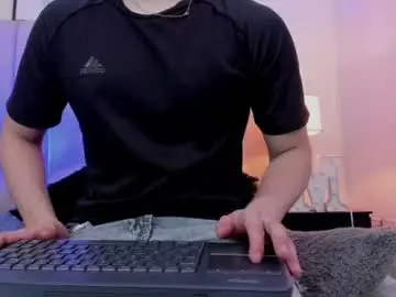 Chaturbate Live Porn of mykelcano