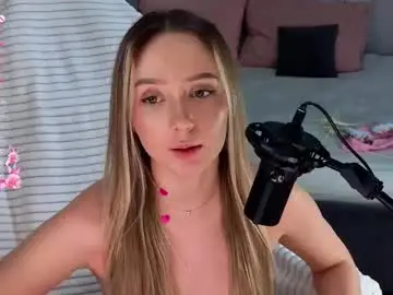 Chaturbate Sex Chat of alodiaacomb