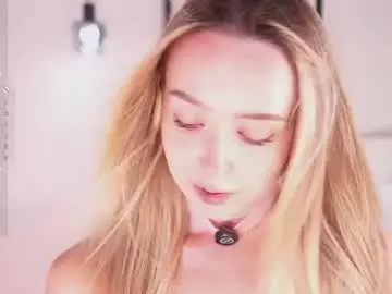Chaturbate Live Porn of alodiaacomb
