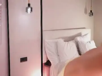 Chaturbate Adult Video Chat of alodiaacomb