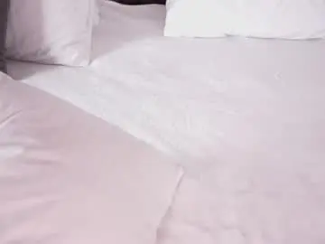 Chaturbate Nude Webcam of alodiaacomb