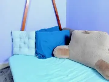 Chaturbate Live Sex Cam of frank_sasha