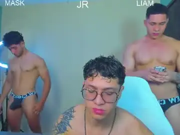 Chaturbate Live Porn of liiam_jesus