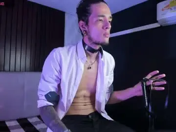 Chaturbate Live Sex of skinny_mac_