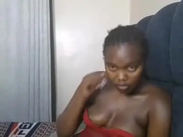 Chaturbate Free Porn Cam of caramel_couchiey