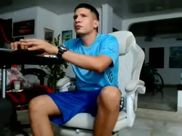 Chaturbate Live Porn of damyan_2003