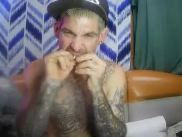 Chaturbate Live Sex Cam of prettyboytatted69