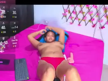 Chaturbate Live Sex Cam of amber_love04