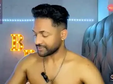 Chaturbate Live Sex Cam of bbcblackhot33