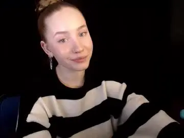 Chaturbate Best live sex cam show of sindiwatsoon