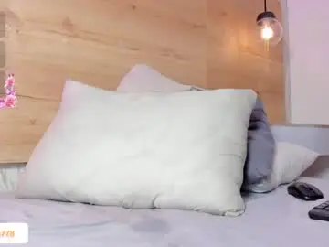 Chaturbate Sex Cam of bella_luvs