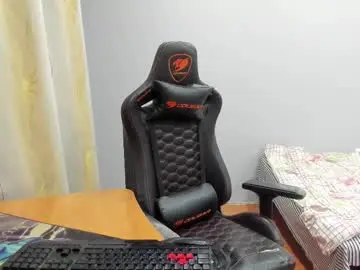 Chaturbate Best live sex cam show of iliaskrislove