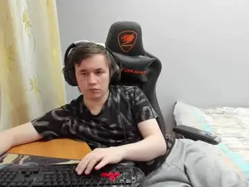 Chaturbate Live Sex Cam of iliaskrislove