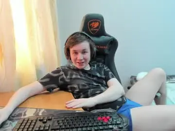 Chaturbate Adult Video Chat of iliaskrislove