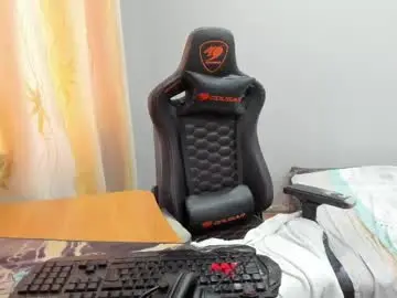 Chaturbate Nude Webcam of iliaskrislove