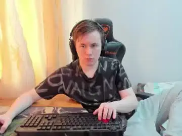 Chaturbate Adult Video Chat of iliaskrislove