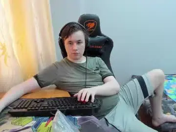 Chaturbate Live Sex Cam of iliaskrislove