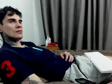 Chaturbate Live Sex Cam of jadenow