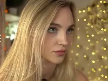 Chaturbate Adult Webcam of beckymadsons