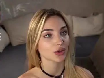 Chaturbate Watch Live Sex Cams of beckymadsons