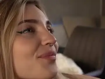 Chaturbate Watch Live Sex Cams of beckymadsons