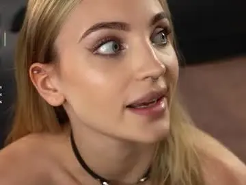 Chaturbate Adult Webcam of beckymadsons