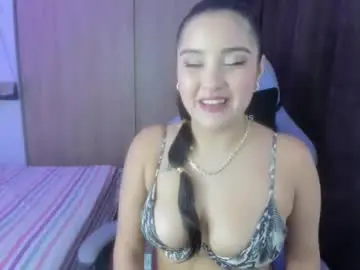 Chaturbate Live Porn of juli_santos_22