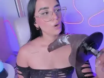 Chaturbate Nude Webcam of laana_foxx