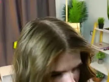 Chaturbate Live Porn of shelleyborom