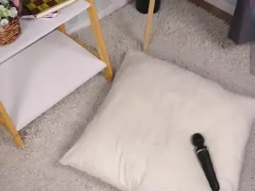 Chaturbate Adult Webcams of shelleyborom