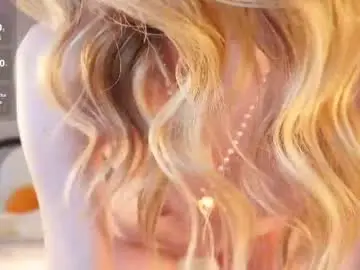 Chaturbate Free Porn Cam of shelleyborom