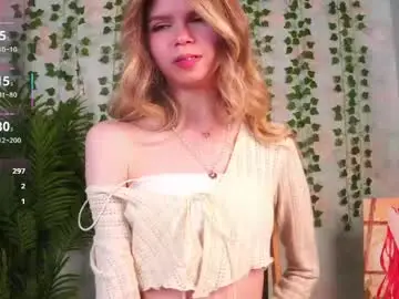 Chaturbate Best live sex cam show of shelleyborom