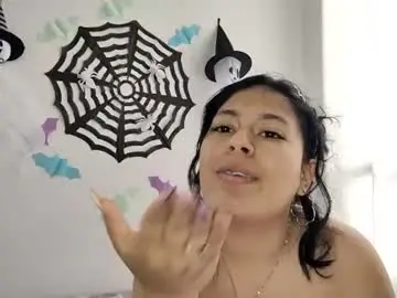 Chaturbate Free Live Porn of konnyy_and_laila