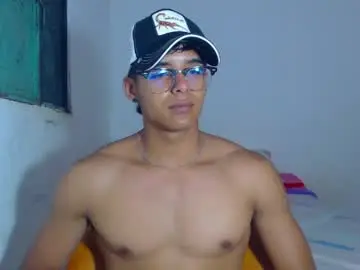 Chaturbate Adult Webcam of lewis_ly