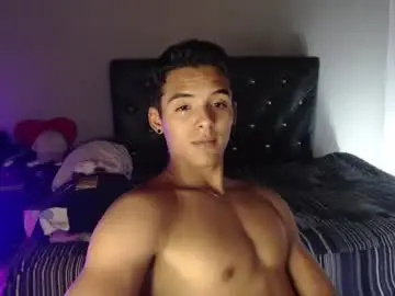 Chaturbate Watch Live Sex Cams of lewis_ly