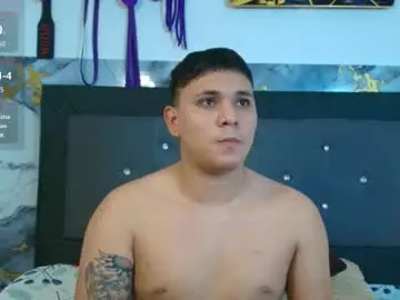 Chaturbate Best live sex cam show of couplelovely_dss