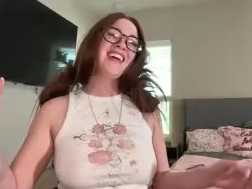 Chaturbate Free Live Porn of nextdoorlaur