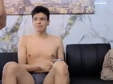 Chaturbate Sex Cam of party_with_medellin23