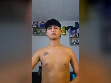Chaturbate Free Live Porn of alejoo_storms
