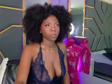 Chaturbate Free Porn Cam of amirajones